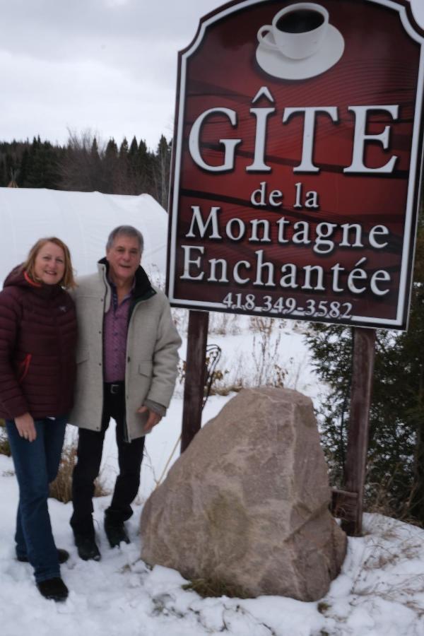 Gite De La Montagne Enchantee Metabetchouan Zewnętrze zdjęcie